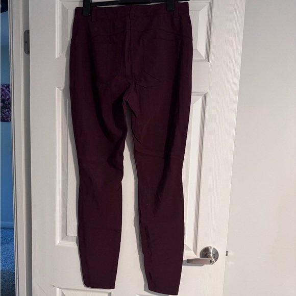 Lululemon City Sleek Slim Fit Pants size 31 - Picture 3 of 3